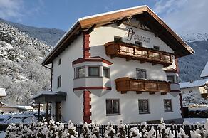 Appartements & Ferienwohnungen Pfausler