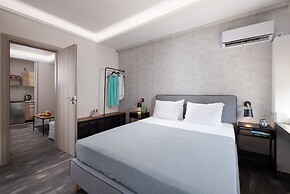 Enattica Syntagma Living