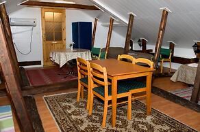 Anttilan Tila - Kartano Hostel