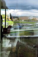 Riverside Aparthotel