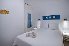 Meli Apartments & Villas