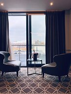 Seven Hotel