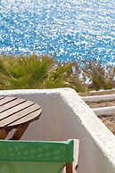 Pahivouni Studios & Suites