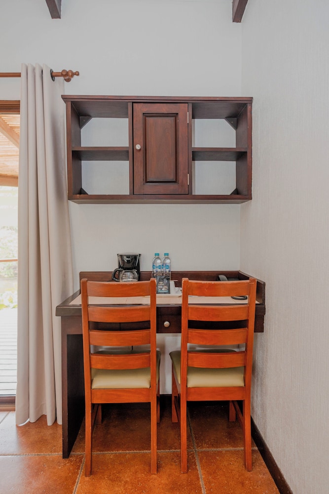 Boca Olas Resort Villas