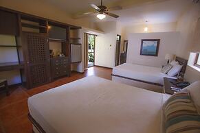 Boca Olas Resort Villas