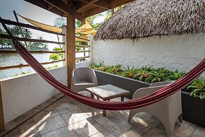 Boca Olas Resort Villas