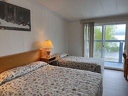 Sea Raven Motel