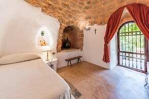 Tia Maria Country Inn