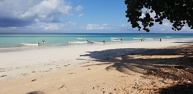 Ocean Breeze Lodge