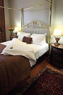 Candlewoods Guesthouse