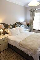 Candlewoods Guesthouse