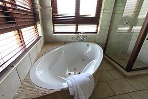 Candlewoods Guesthouse