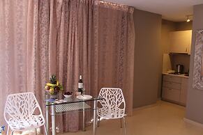 Pictures Suites