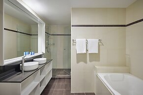 Meriton Suites World Tower, Sydney