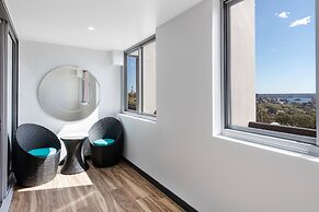 Meriton Suites Bondi Junction