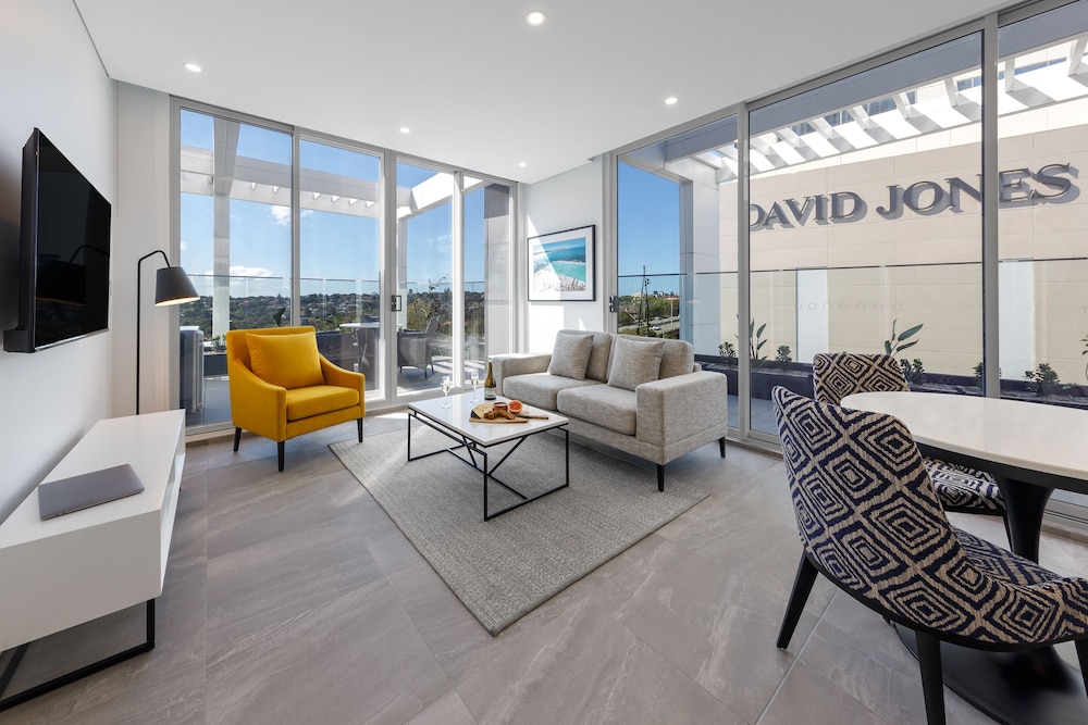 Meriton Suites Bondi Junction
