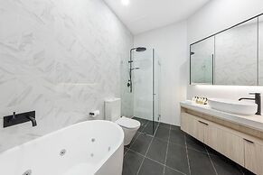 Meriton Suites Bondi Junction