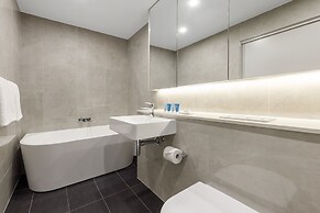 Meriton Suites Bondi Junction