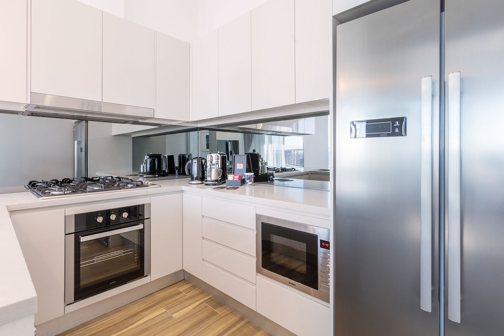Meriton Suites Bondi Junction