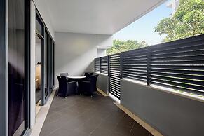 Meriton Suites Waterloo