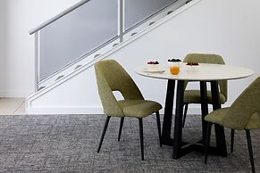Meriton Suites Waterloo