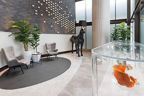Meriton Suites George Street, Parramatta