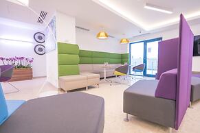 Studio One Accommodation Suites