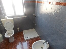 Blue Saranda Hotel