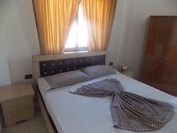 Blue Saranda Hotel