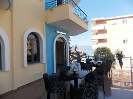 Blue Saranda Hotel