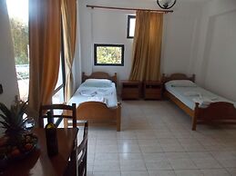 Blue Saranda Hotel