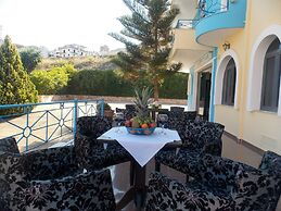Blue Saranda Hotel