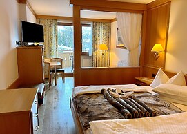 Hotel Cesa Tyrol