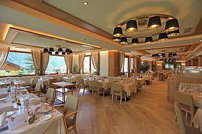 Hotel Cesa Tyrol