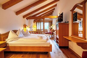 Hotel Cesa Tyrol