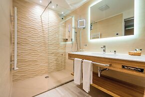Hotel Cesa Tyrol