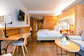 Hotel Cesa Tyrol