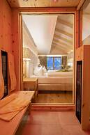 Hotel Cesa Tyrol