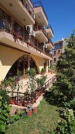 Family Hotel Kandrovi