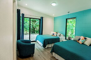 Selva Color Forest & Beach Ecolodge