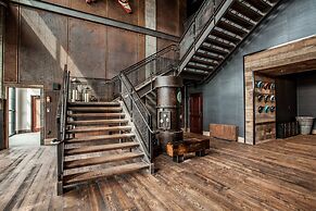 Ironworks Hotel Indy