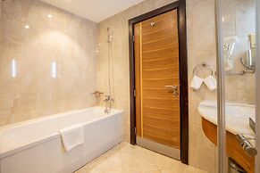 Golden Tulip Canaan Kampala