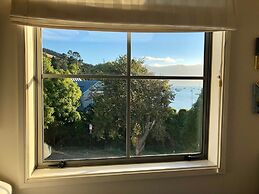 Akaroa Village Inn