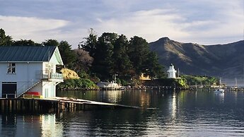 Akaroa Village Inn