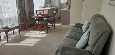 Akaroa Village Inn