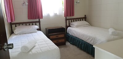 Akaroa Village Inn