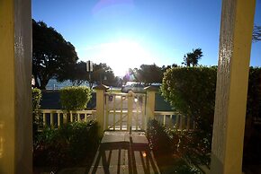 Akaroa Village Inn