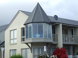 Akaroa Village Inn