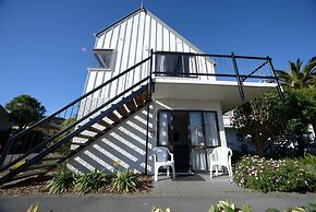Akaroa Village Inn