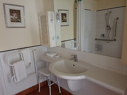Akaroa Village Inn
